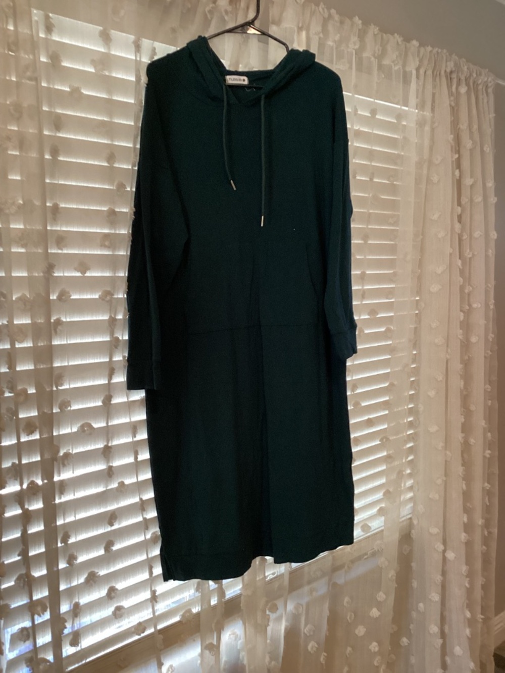 NUGGLES Women’s Medium Hoodie Dress - Picture 2 of 3